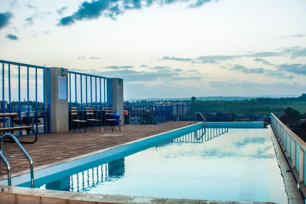 Appartement Mi Casa Exquisite Studio With Pool And Wifi à Kiambu Extérieur photo